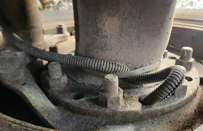 HUB PILOT NA Hub for a 2016 Peterbilt 348