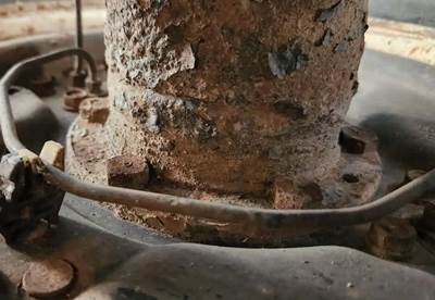 HUB PILOT NA Hub for a 1999 Chevrolet W3500