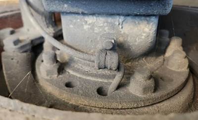 HUB PILOT NA Hub for a 2012 Freightliner Cascadia 125