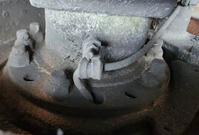 HUB PILOT NA Hub for a 2012 Freightliner Cascadia 125