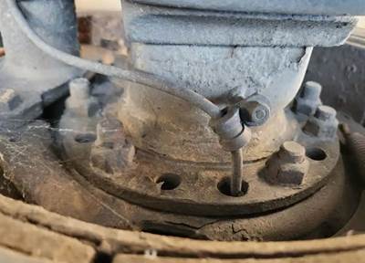 HUB PILOT NA Hub for a 2012 Freightliner Cascadia 125