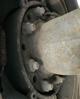 HUB PILOT NA Hub for a 2006 Pierce Dash