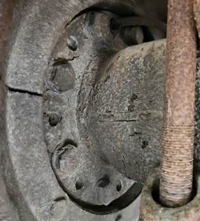 HUB PILOT NA Hub for a 2003 Ford F-650