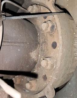 HUB PILOT NA Hub for a 2005 E-One Fire Truck