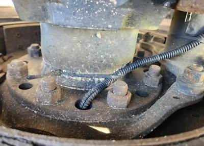 HUB PILOT NA Hub for a 2016 Kenworth T680