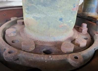 HUB PILOT NA Hub for a 1999 Sterling A9513