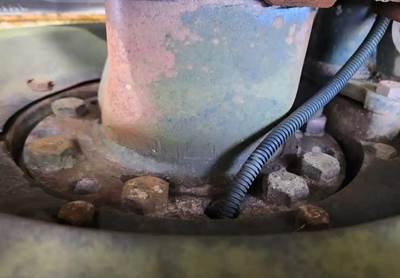 HUB PILOT NA Hub for a 1999 Sterling A9513