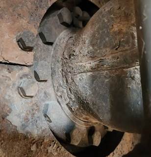 HUB PILOT NA Hub for a 2010 International 4400