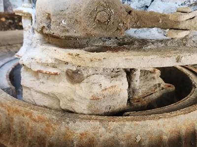 HUB PILOT NA Hub for a 2017 Mack GU813