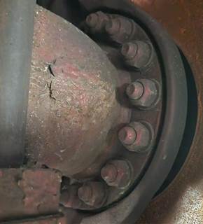 HUB PILOT NA Hub for a 2008 Seagrave Pumpers