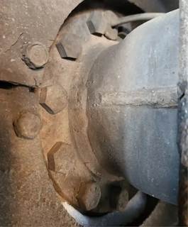 HUB PILOT NA Hub for a 2008 Ford F-750