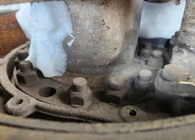 HUB PILOT NA Hub for a 2013 Freightliner 114SD