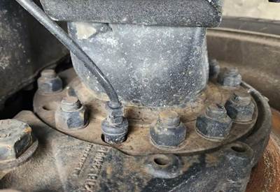 HUB PILOT NA Hub for a 2019 Freightliner Cascadia 126