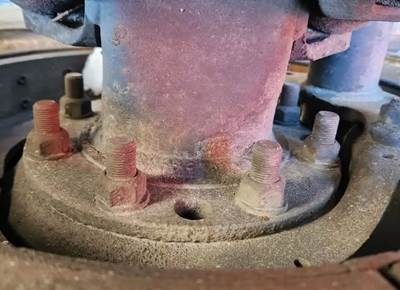 HUB PILOT NA Hub for a 2003 Mack CH613