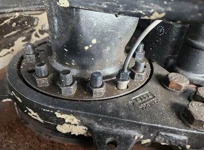 HUB PILOT NA Hub for a 2018 Peterbilt 579