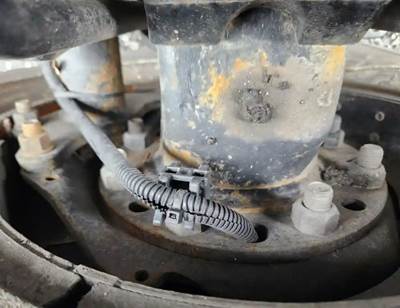 HUB PILOT NA Hub for a 2024 Kenworth T480