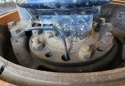 HUB PILOT NA Hub for a 2019 Freightliner Cascadia 126