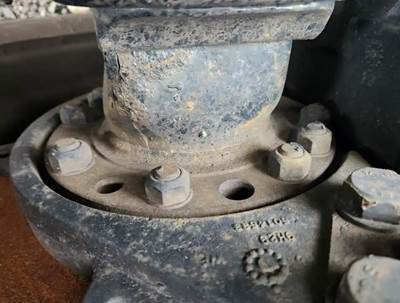 HUB PILOT NA Hub for a 2020 Freightliner Cascadia 126