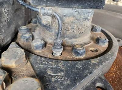 HUB PILOT NA Hub for a 2020 Freightliner Cascadia 126