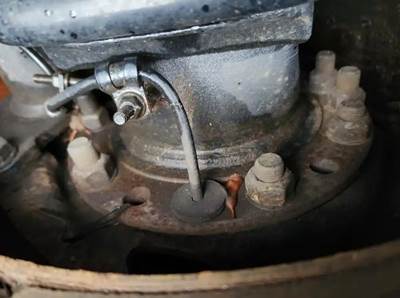 HUB PILOT NA Hub for a 2022 Freightliner Cascadia 126