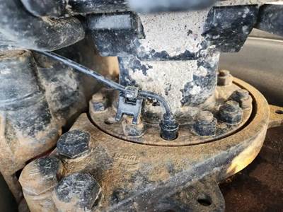 HUB PILOT NA Hub for a 2023 Peterbilt 567