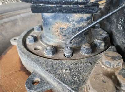 HUB PILOT NA Hub for a 2021 Freightliner Cascadia 126