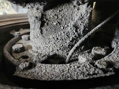 HUB PILOT NA Hub for a 2000 Sterling L9500