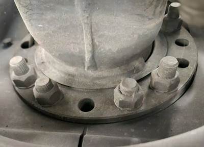 HUB PILOT NA Hub for a 2020 Freightliner M2 106