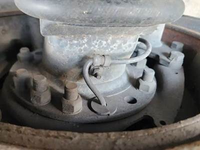 HUB PILOT NA Hub for a 2021 Freightliner Cascadia 126