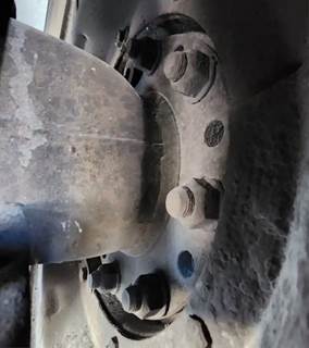 HUB PILOT NA Hub for a 2014 Hino 338