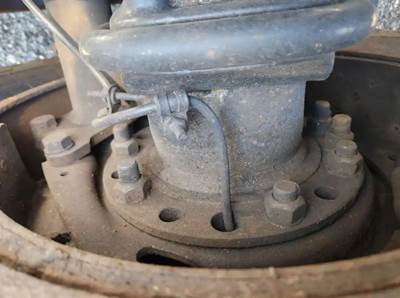HUB PILOT NA Hub for a 2019 Freightliner Cascadia 126