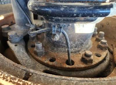 HUB PILOT NA Hub for a 2019 Freightliner Cascadia 125