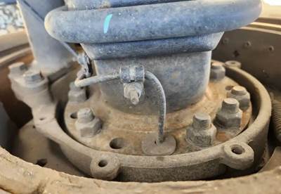 HUB PILOT NA Hub for a 2022 Freightliner Cascadia 126