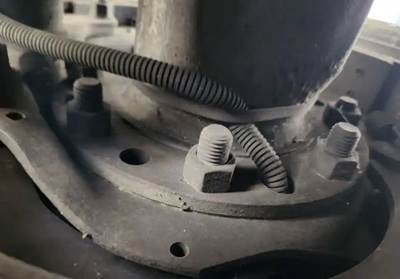 HUB PILOT NA Hub for a 2012 Kenworth T270