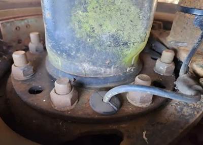 HUB PILOT NA Hub for a 2012 Volvo VNL