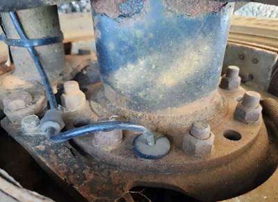 HUB PILOT NA Hub for a 2012 Volvo VNL