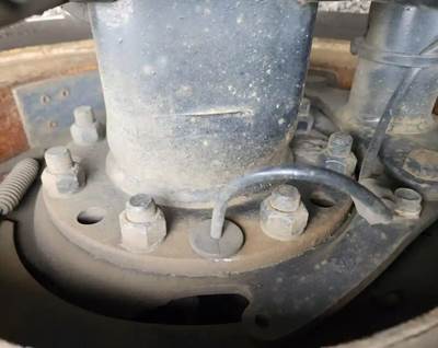 HUB PILOT NA Hub for a 2017 Volvo VNL