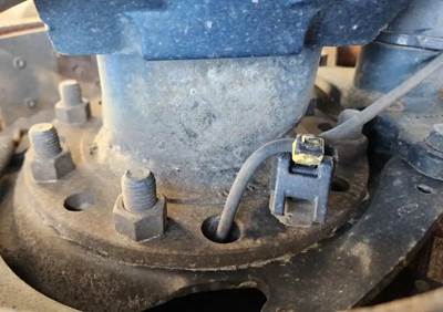 HUB PILOT NA Hub for a 2023 Peterbilt 579