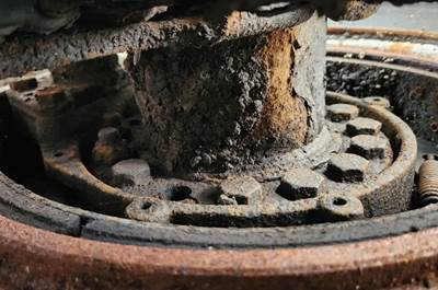 HUB PILOT NA Hub for a 2007 Sterling L9500