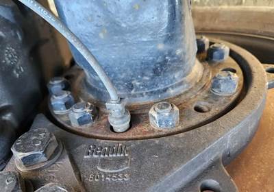 HUB PILOT NA Hub for a 2019 Freightliner Cascadia 126