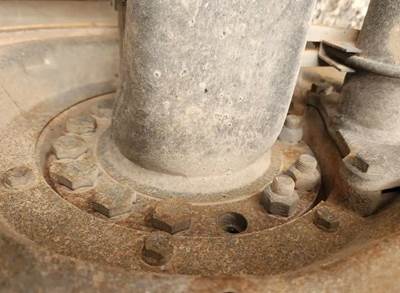 HUB PILOT NA Hub for a 2005 Sterling L9500