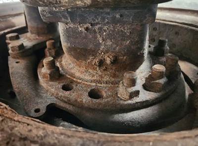 HUB PILOT NA Hub for a 2018 Freightliner M2 106