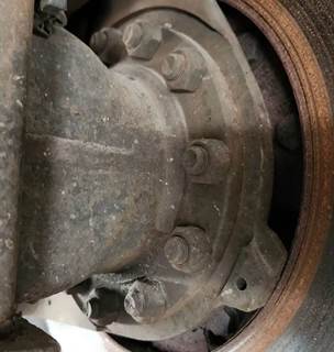 HUB PILOT NA Hub for a 2010 Ic Corporation PB105