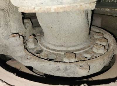 HUB PILOT NA Hub for a 2009 International 4400