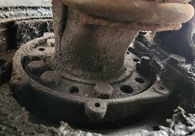 HUB PILOT NA Hub for a 2009 International 4400