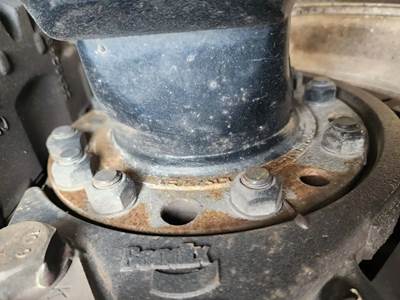 HUB PILOT NA Hub for a 2022 Freightliner Cascadia 126