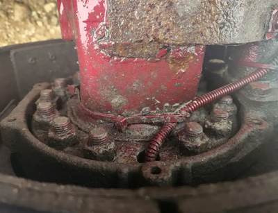 HUB PILOT NA Hub for a 2013 Peterbilt 320
