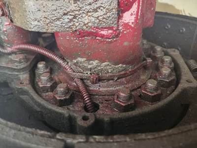 HUB PILOT NA Hub for a 2013 Peterbilt 320
