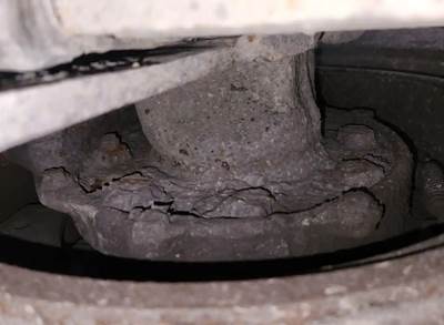 HUB PILOT NA Hub for a 2001 Sterling L9500