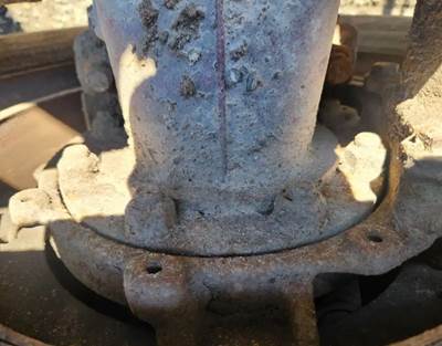 HUB PILOT NA Hub for a 2007 Mack CV713 Granite